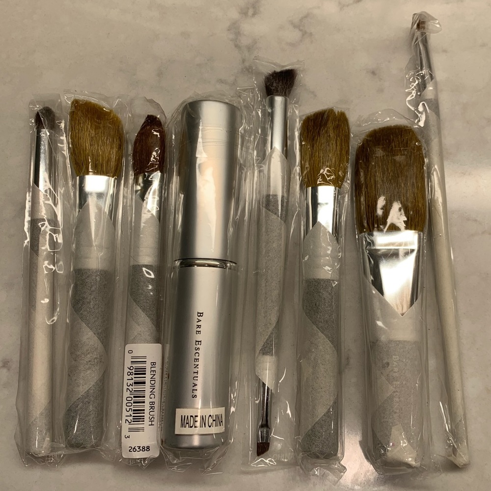 Makeup brushes, bundle